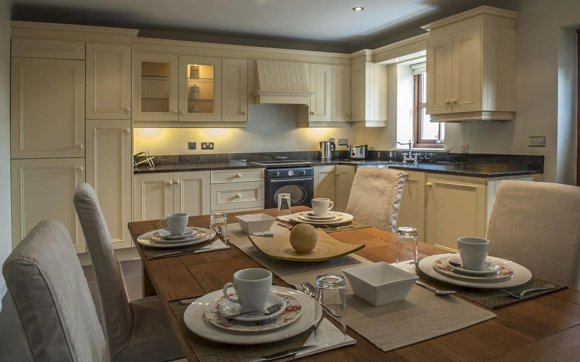Tyrrellspass New Forest Estate Lodges מראה חיצוני תמונה