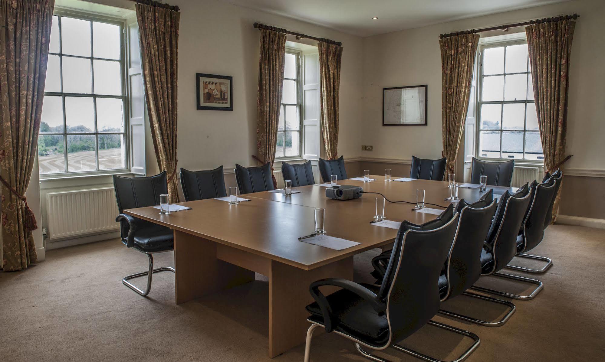 Tyrrellspass New Forest Estate Lodges מראה חיצוני תמונה
